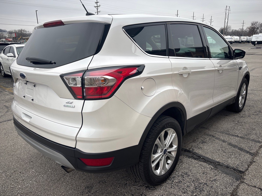 2017 Ford Escape Image 7
