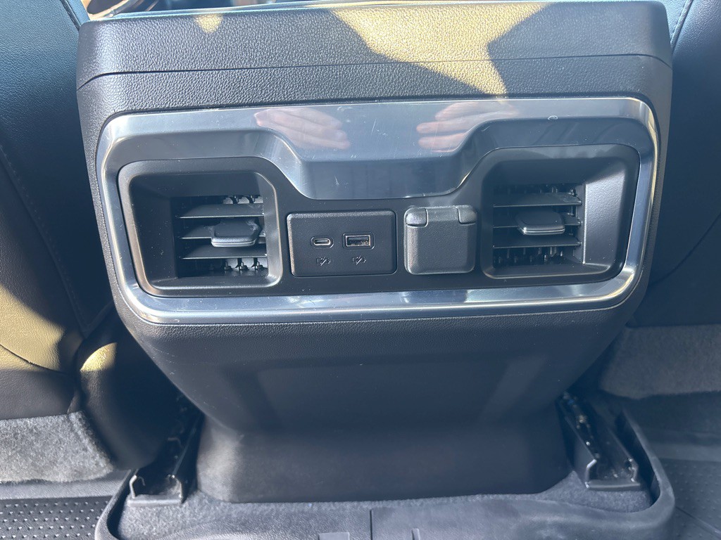 2022 Chevrolet Silverado 1500 Image 24