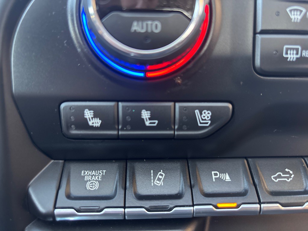 2022 Chevrolet Silverado 1500 Image 32