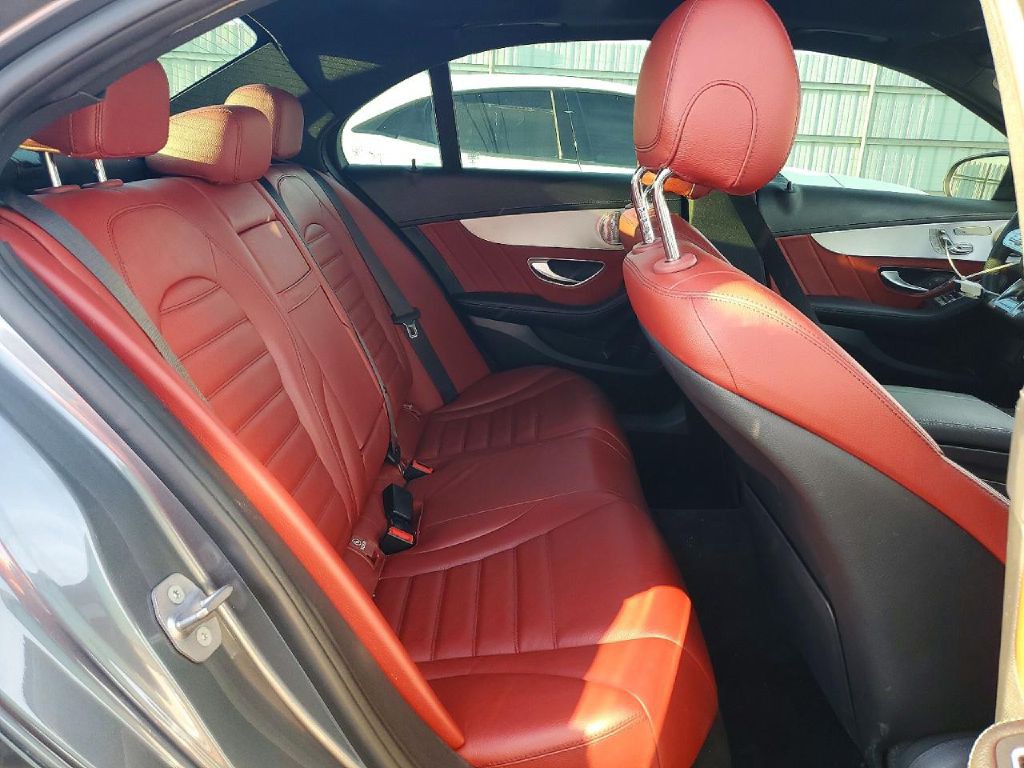 2020 Mercedes-Benz C-Class Image 10