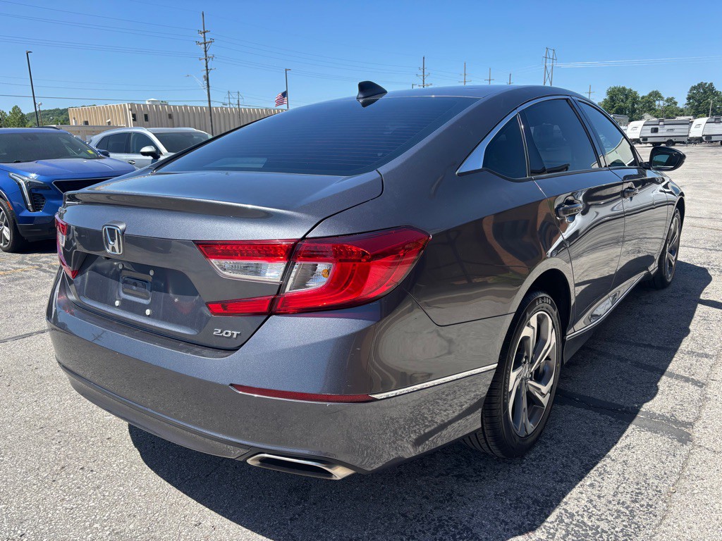 2018 Honda Accord Image 10