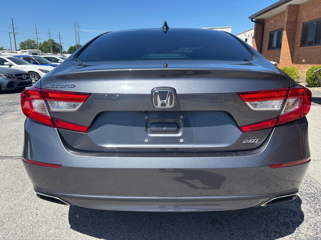 2018 Honda Accord Image 11