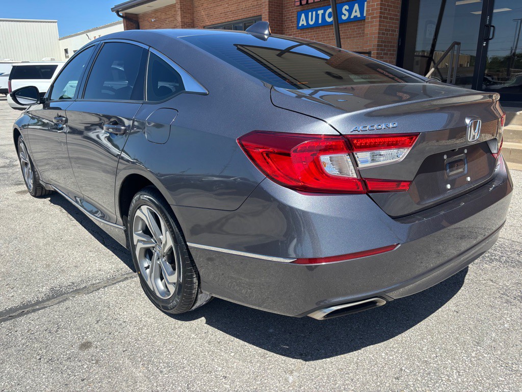 2018 Honda Accord Image 14