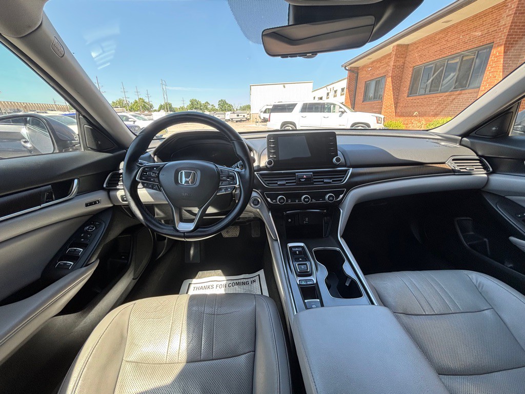 2018 Honda Accord Image 23