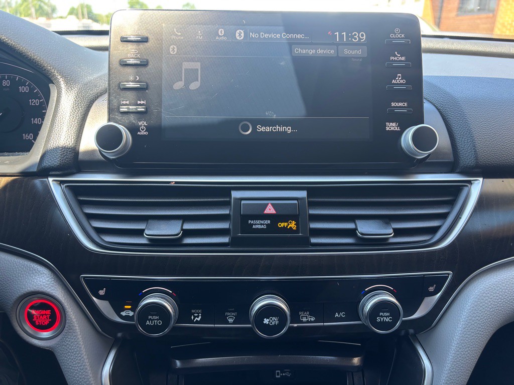 2018 Honda Accord Image 27