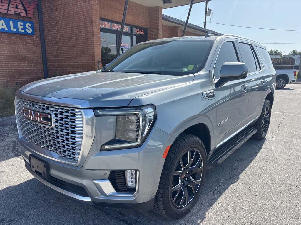 2024 GMC Yukon Image 2
