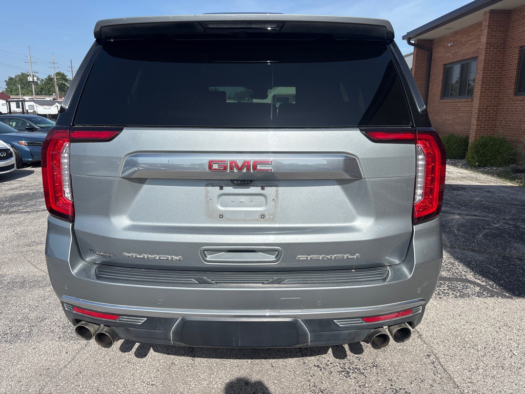 2024 GMC Yukon Image 13