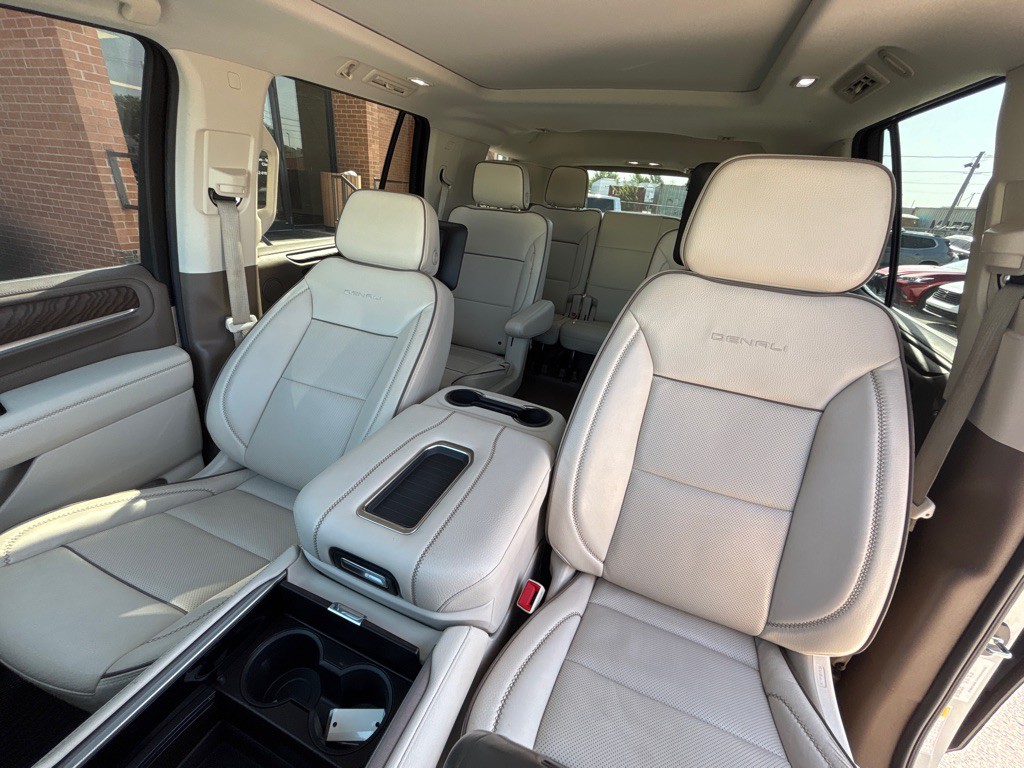 2024 GMC Yukon Image 20