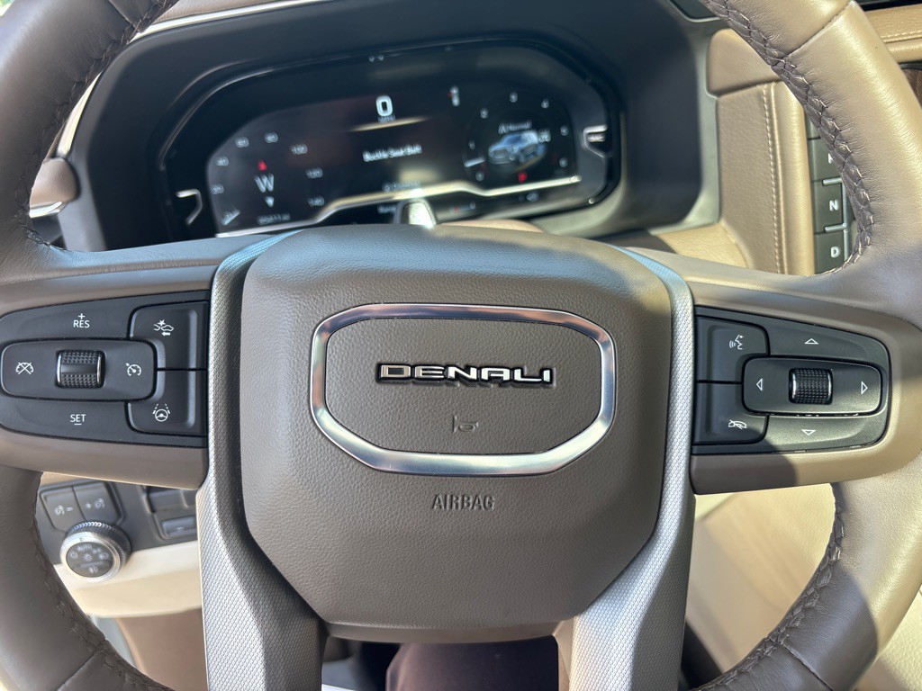 2024 GMC Yukon Image 34