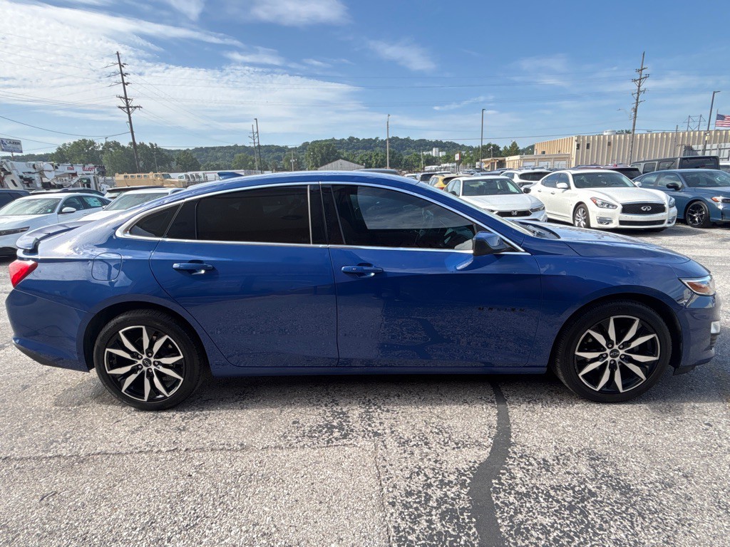 2023 Chevrolet Malibu Image 8