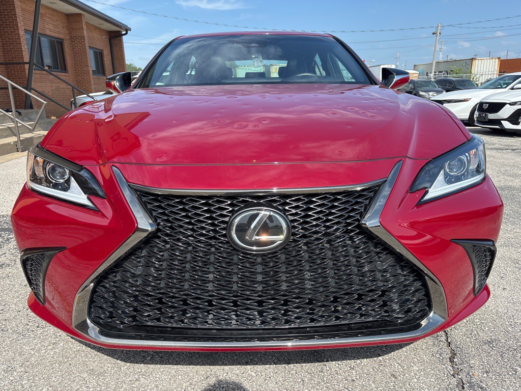 2021 Lexus ES 350 Image 3
