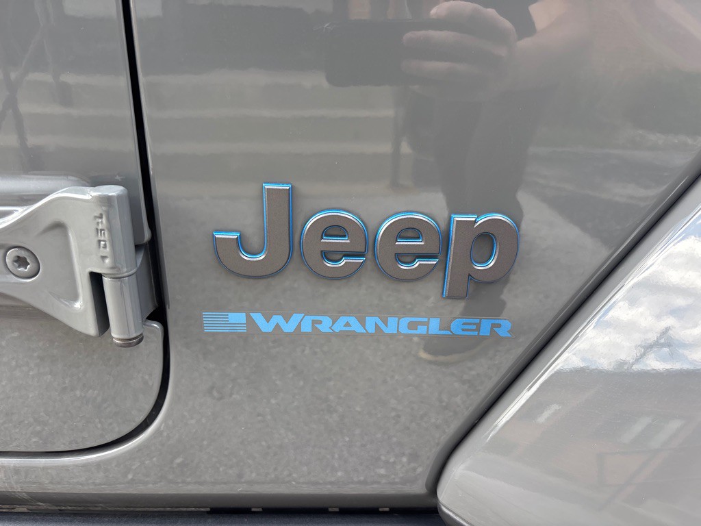 2023 Jeep Wrangler Image 8