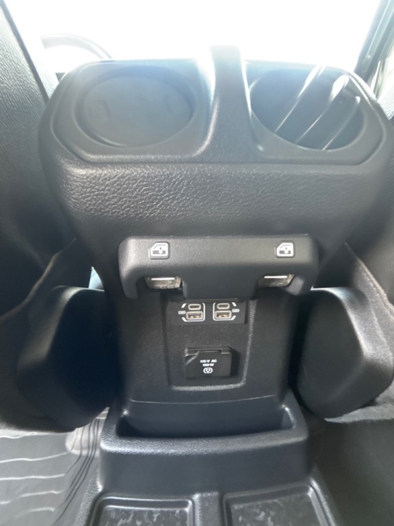 2023 Jeep Wrangler Image 20