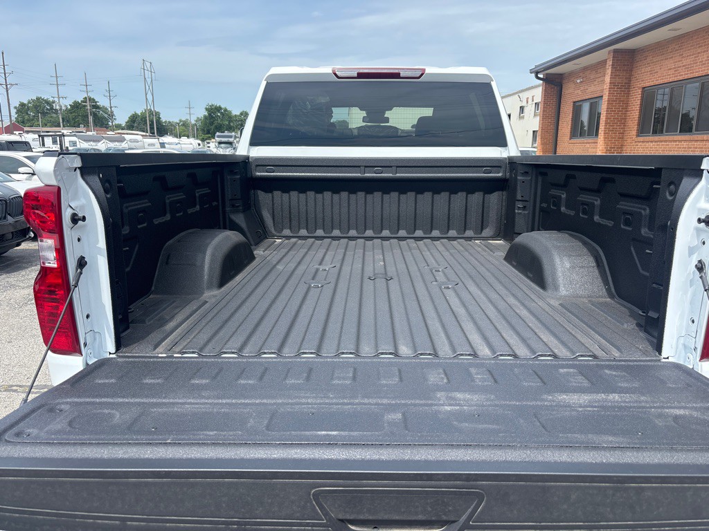 2026 Chevrolet Silverado 1500 Image 19