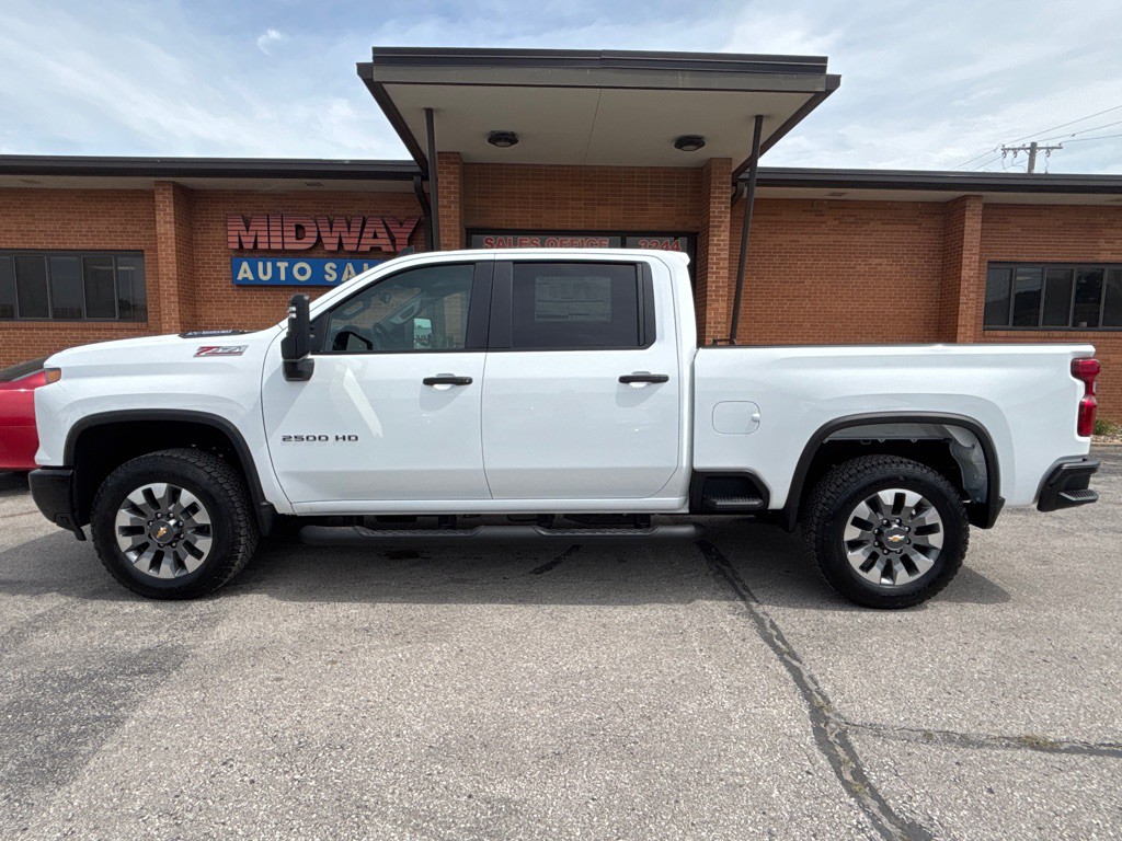 2026 Chevrolet Silverado 1500 Image 5