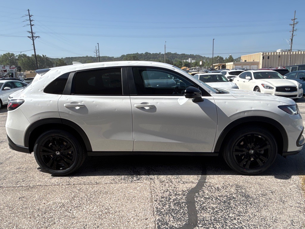 2026 Honda HR-V Image 9