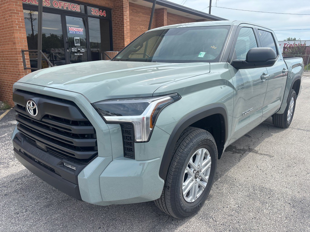 2026 Toyota Tundra Image 2
