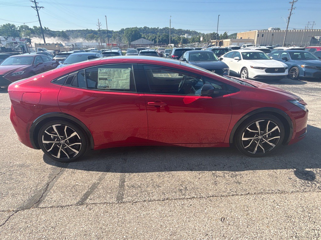 2026 Toyota Prius Image 8