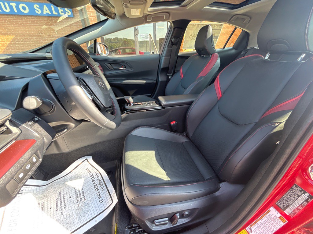 2026 Toyota Prius Image 17