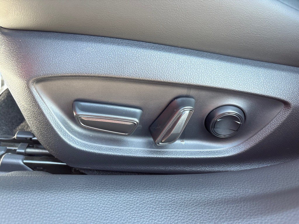 2026 Toyota Prius Image 18
