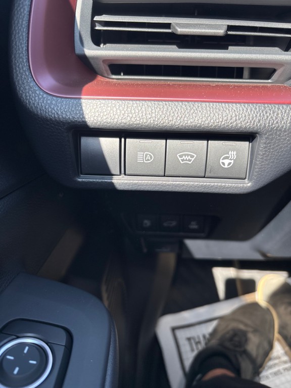 2026 Toyota Prius Image 25