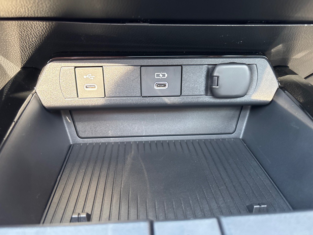 2026 Toyota Prius Image 27