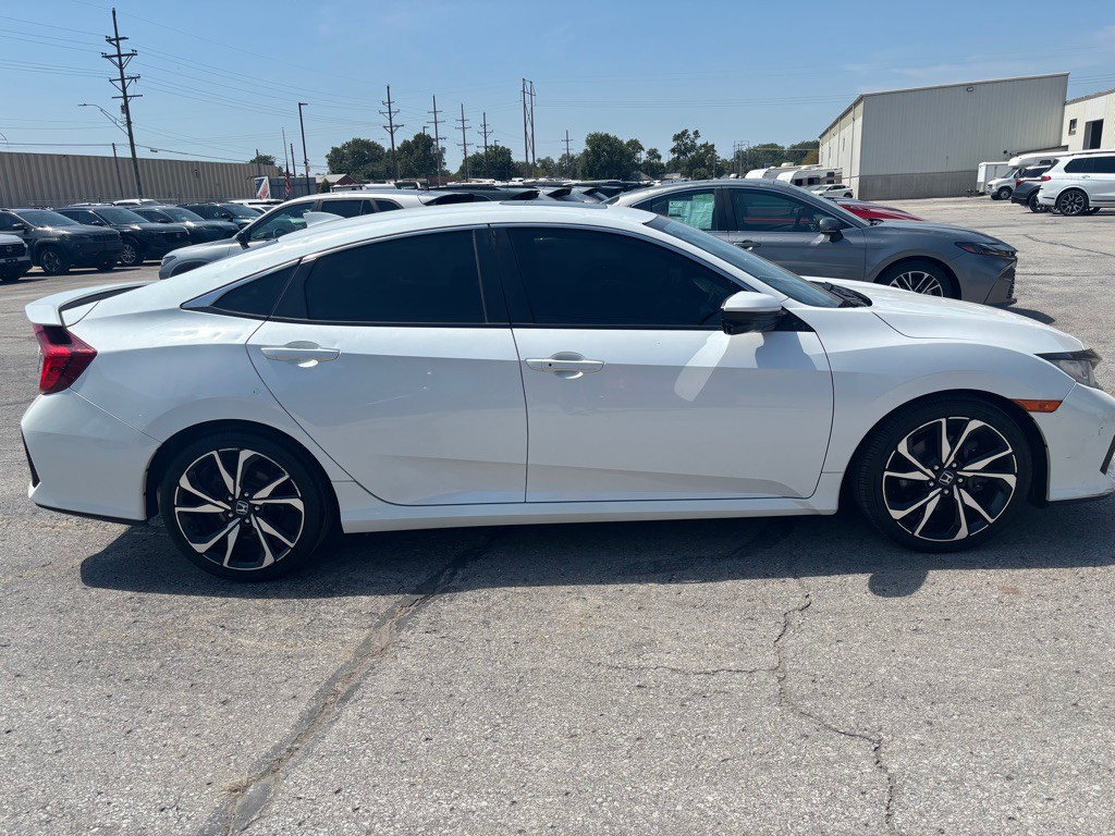 2017 Honda Civic Image 7