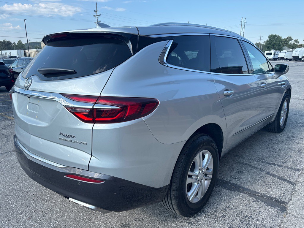 2019 Buick Enclave Image 9