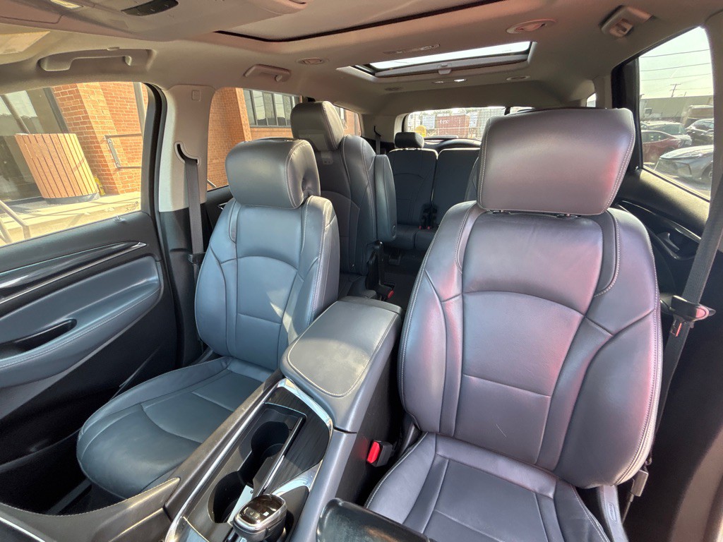 2019 Buick Enclave Image 14