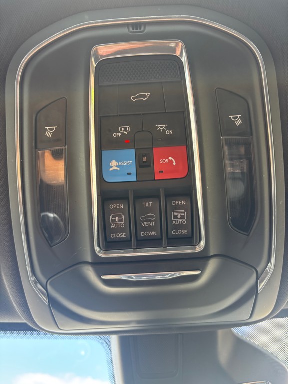 2024 Jeep Grand Cherokee Image 33