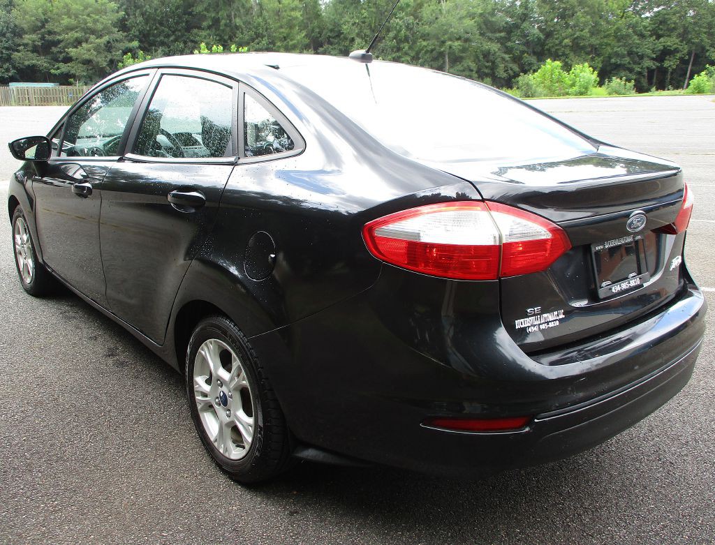 2014 Ford Fiesta Image 5