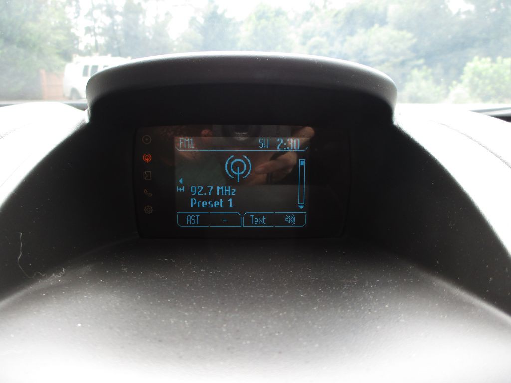 2014 Ford Fiesta Image 31