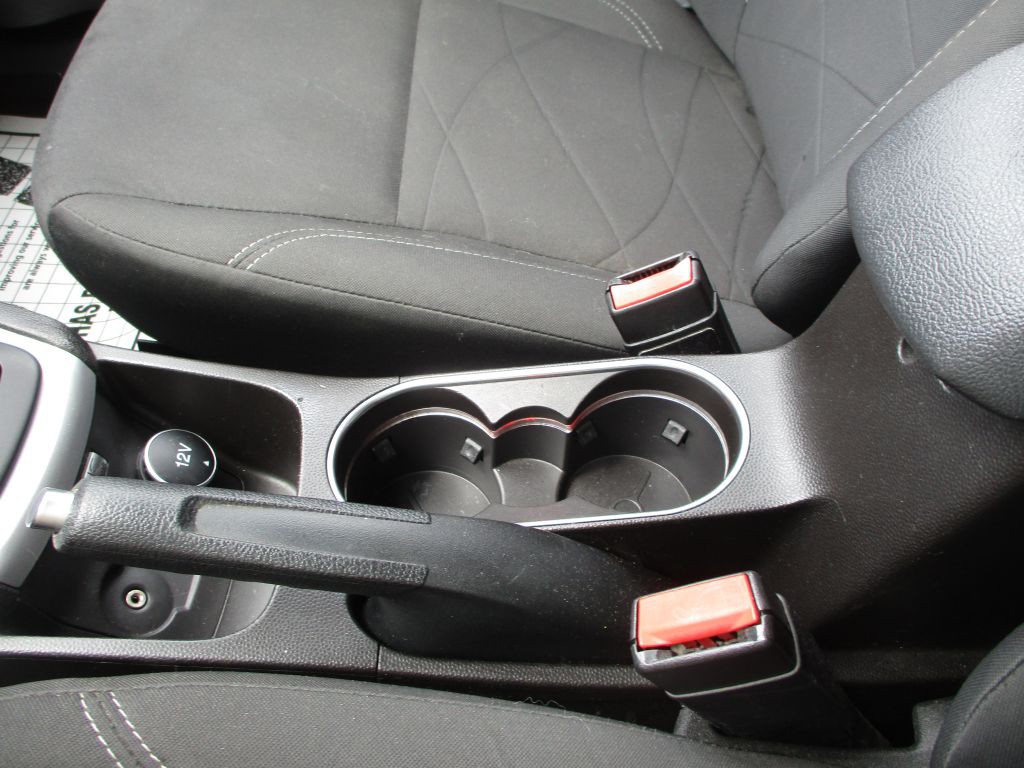 2014 Ford Fiesta Image 36