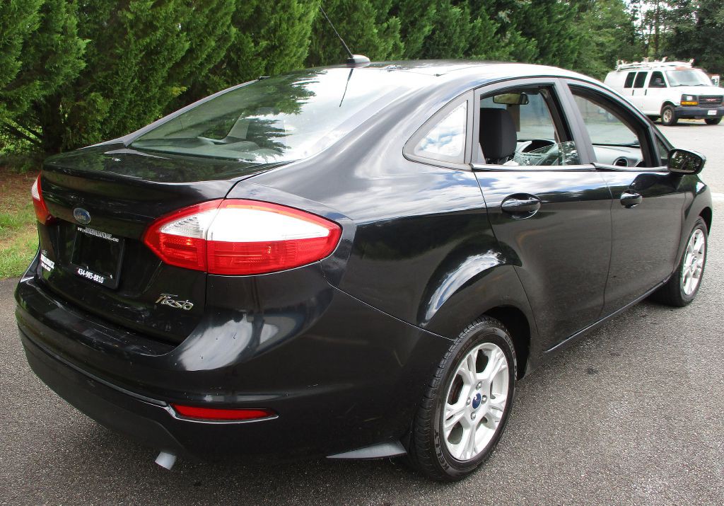 2014 Ford Fiesta Image 7