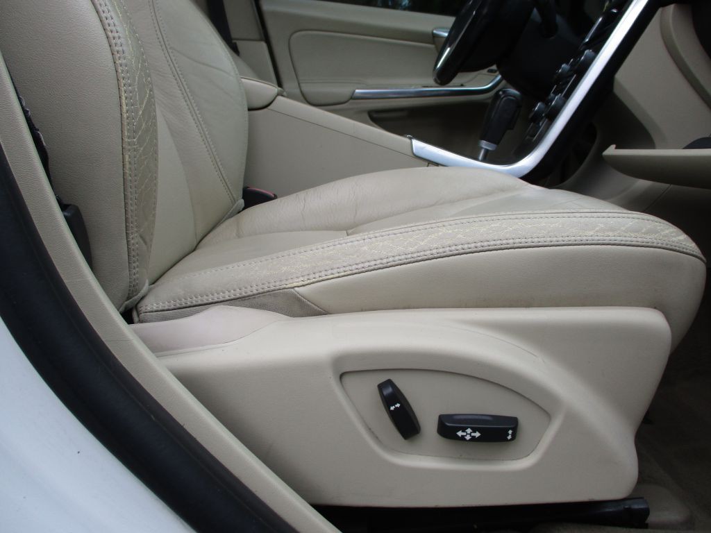 2012 Volvo S60 Image 38