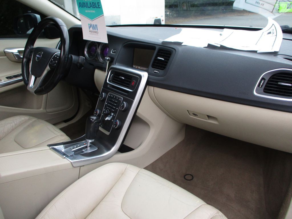 2012 Volvo S60 Image 39