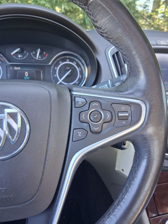 2016 Buick Regal Image 27