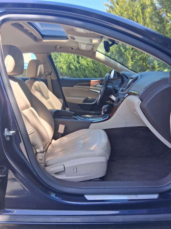 2016 Buick Regal Image 43