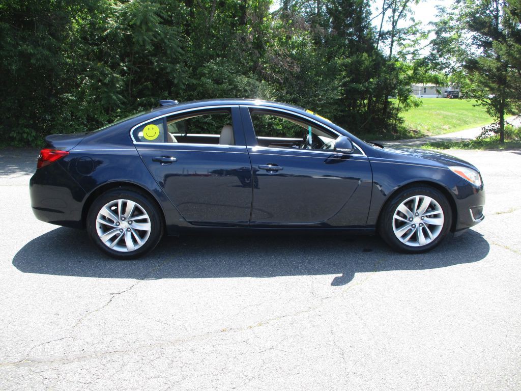 2016 Buick Regal Image 8