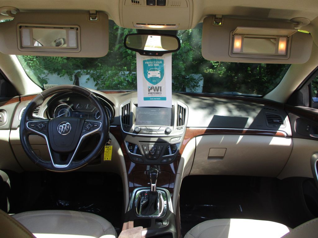 2016 Buick Regal Image 25