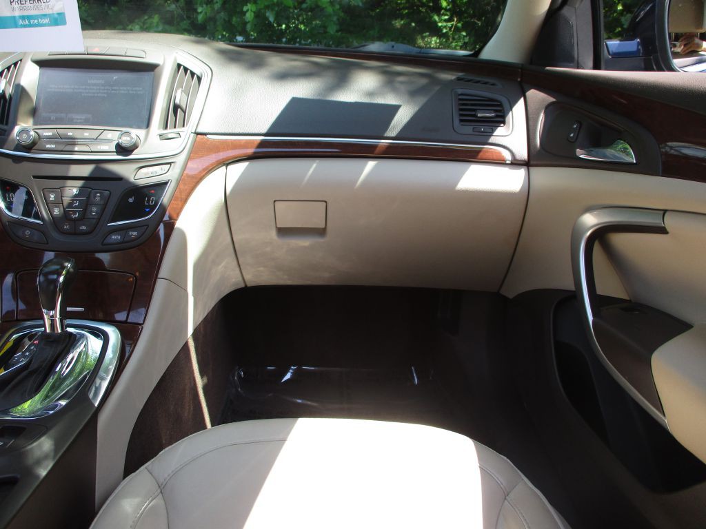 2016 Buick Regal Image 26