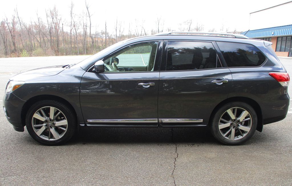 2014 Nissan Pathfinder Image 4
