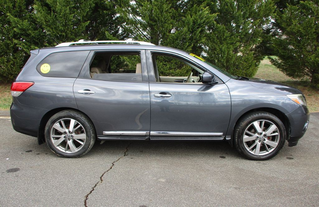 2014 Nissan Pathfinder Image 8