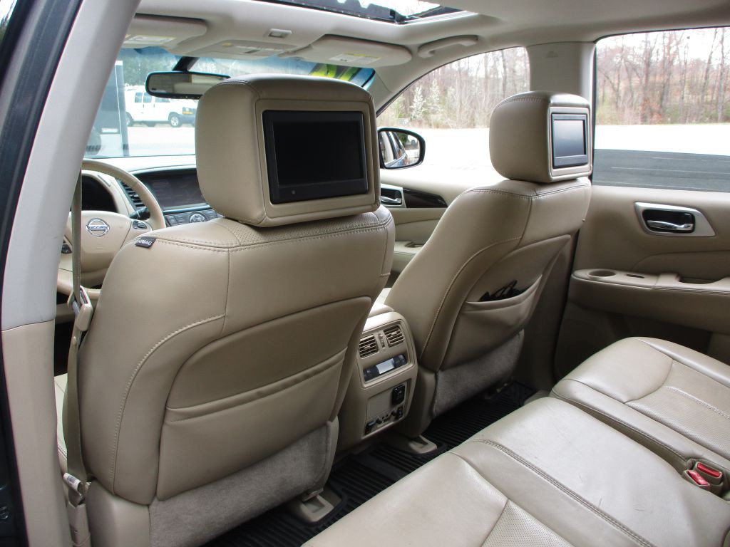 2014 Nissan Pathfinder Image 30