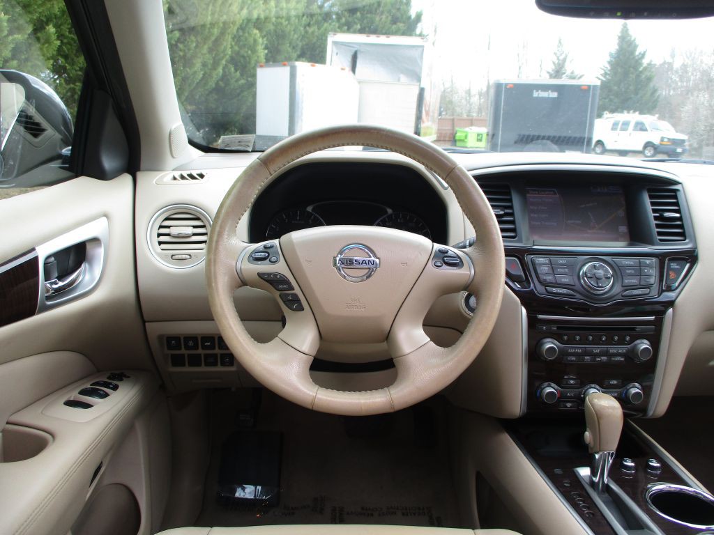 2014 Nissan Pathfinder Image 34