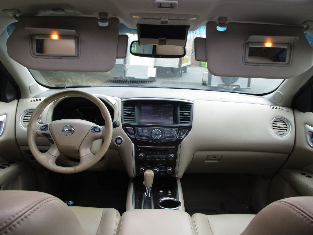 2014 Nissan Pathfinder Image 35