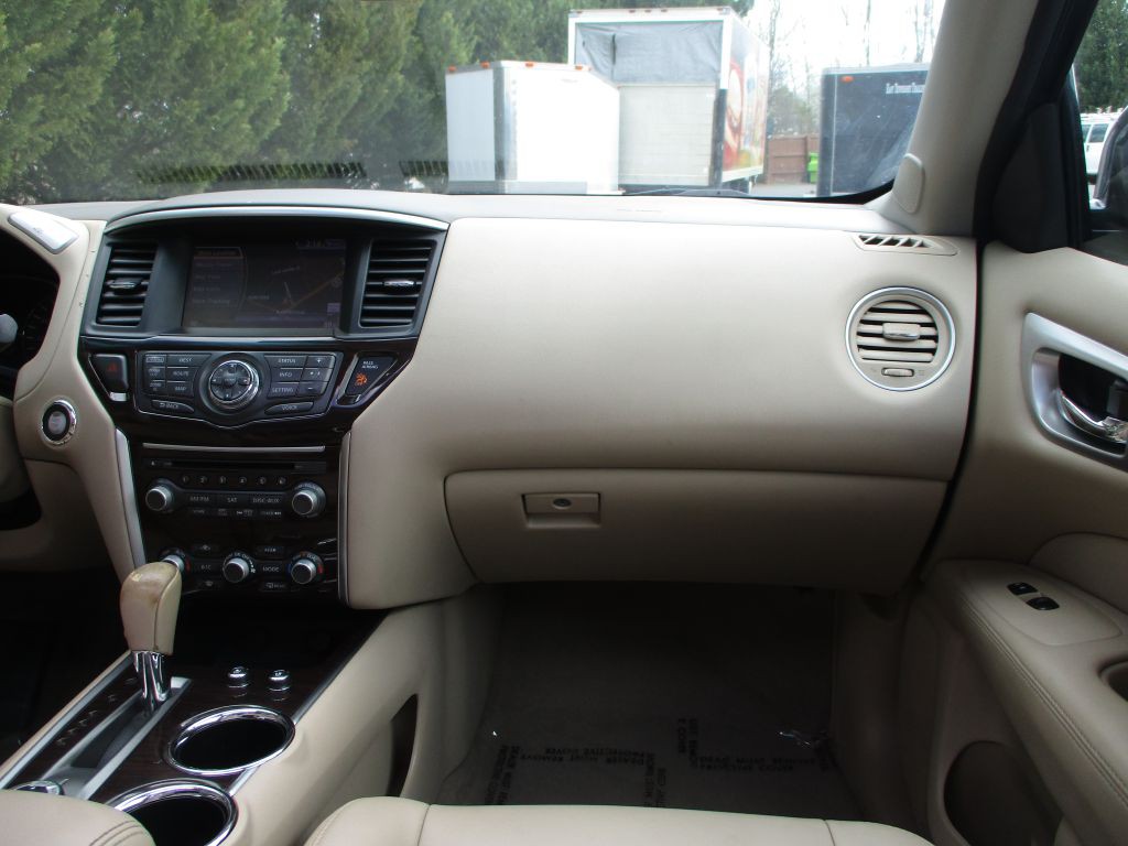 2014 Nissan Pathfinder Image 36