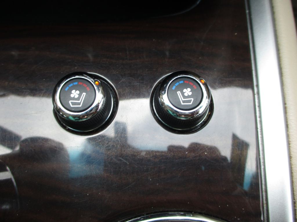 2014 Nissan Pathfinder Image 64