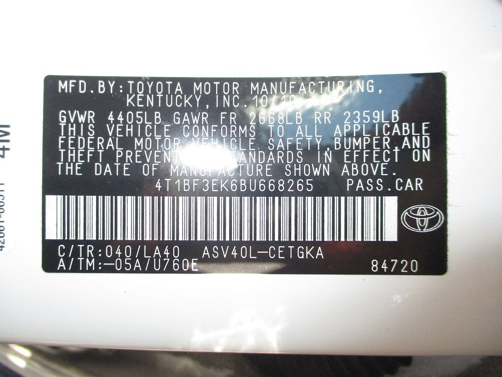 2011 Toyota Camry Image 13