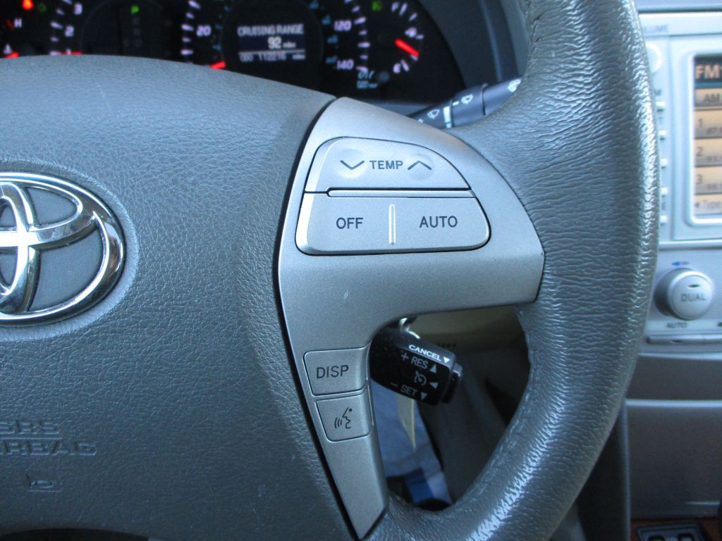 2011 Toyota Camry Image 27